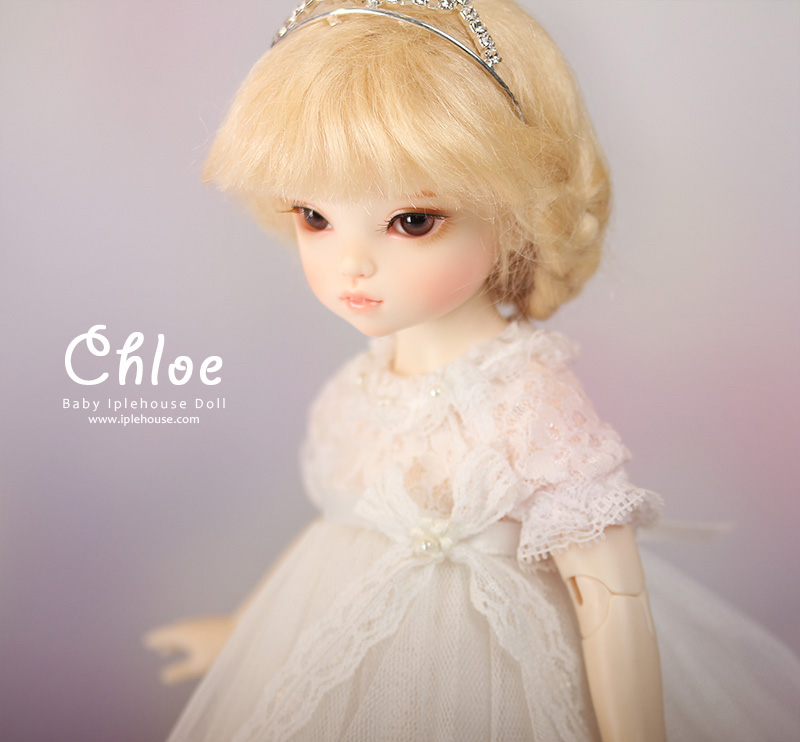 bid_b_chloe_01.jpg